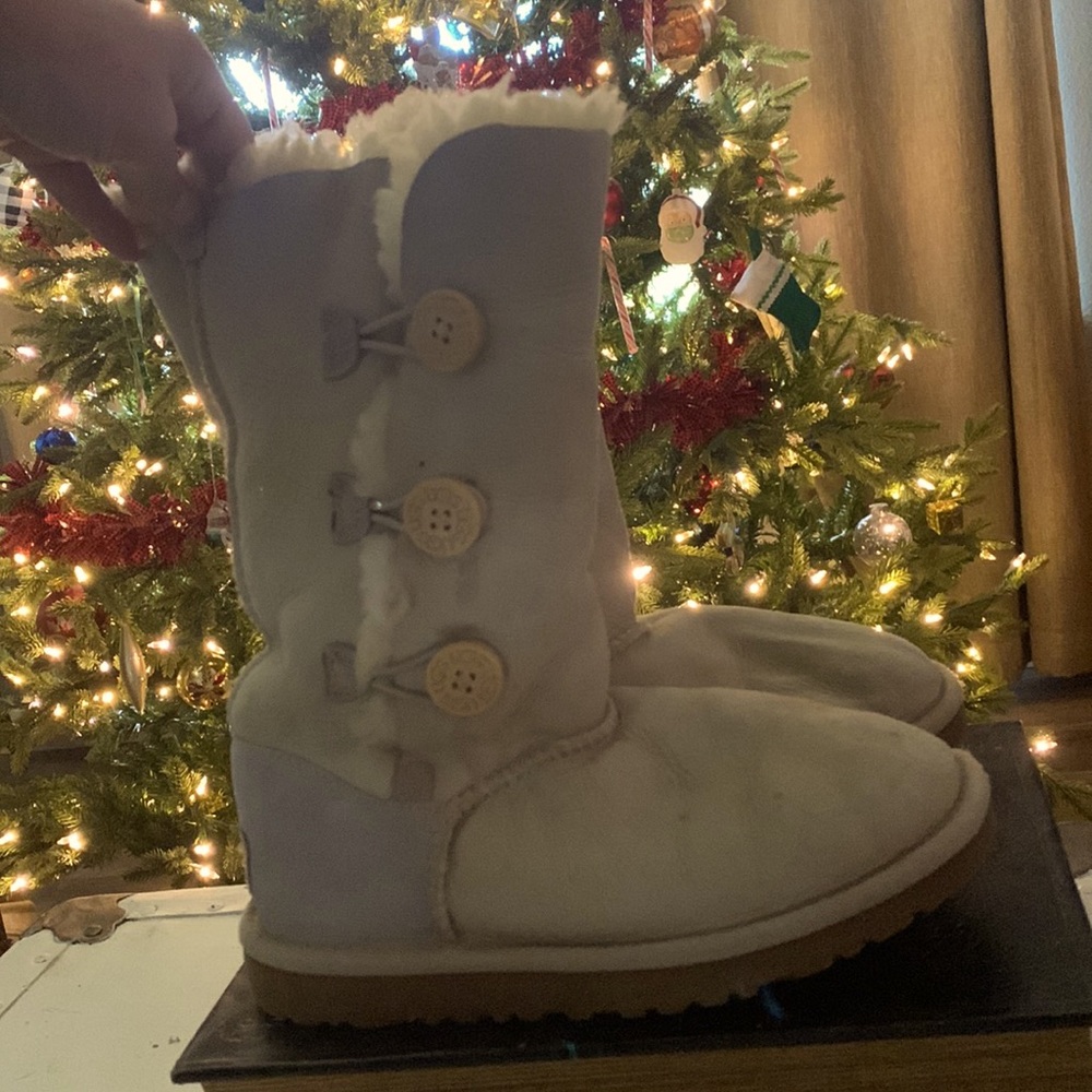 Kids mid-calf button-up Uggs! Size 2!
